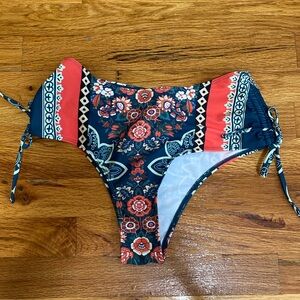 Cupshe floral ornate print ruched bikini bottom